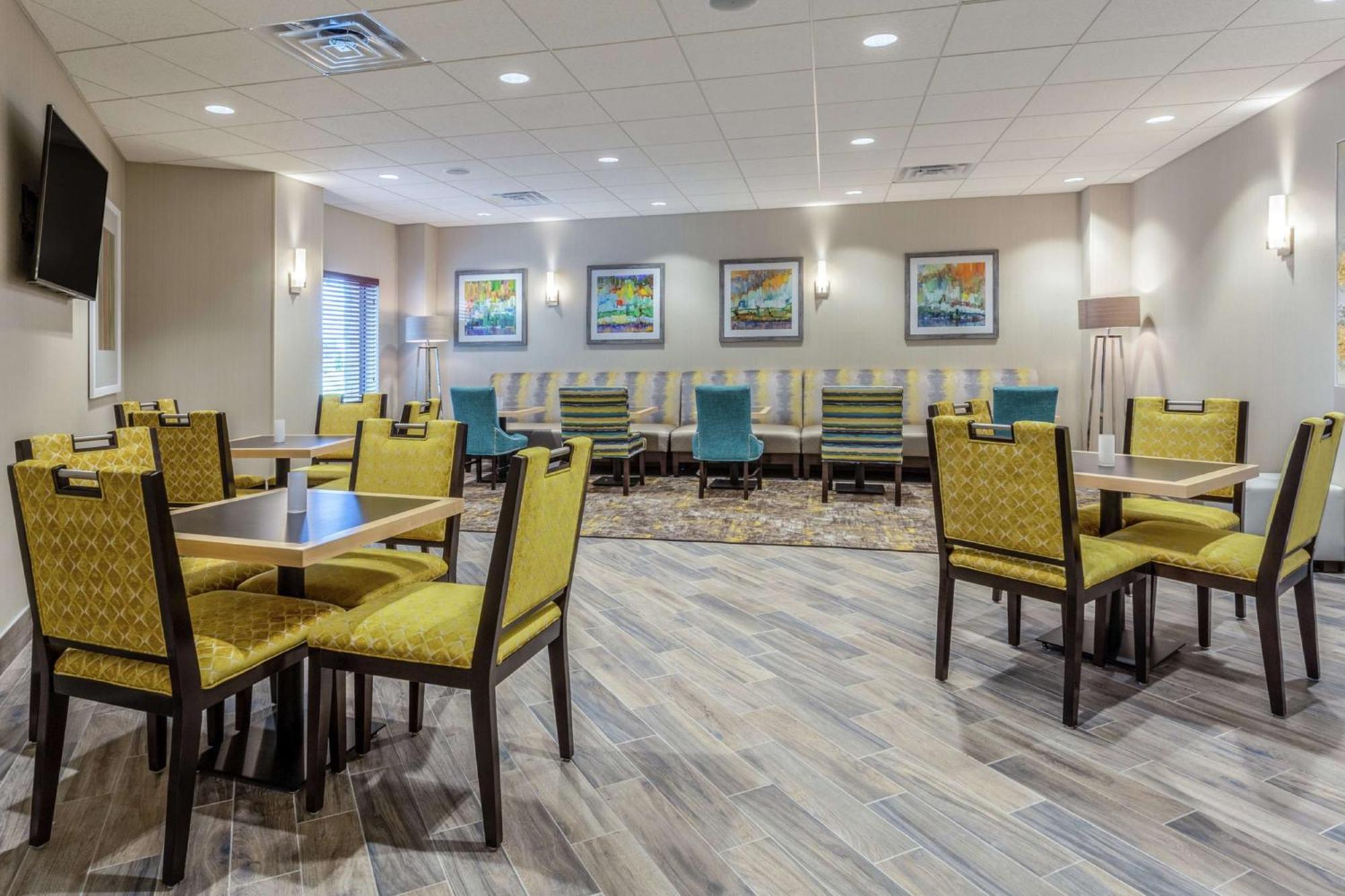 Hampton Inn & Suites Burlington Exteriör bild